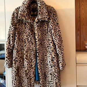 Lucky brand leopard faux fur coat. Small